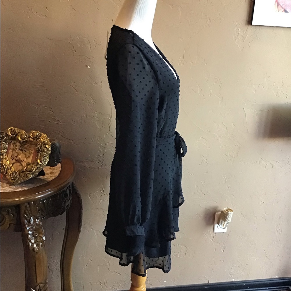 SOLD OUT - Picture 6 of 8